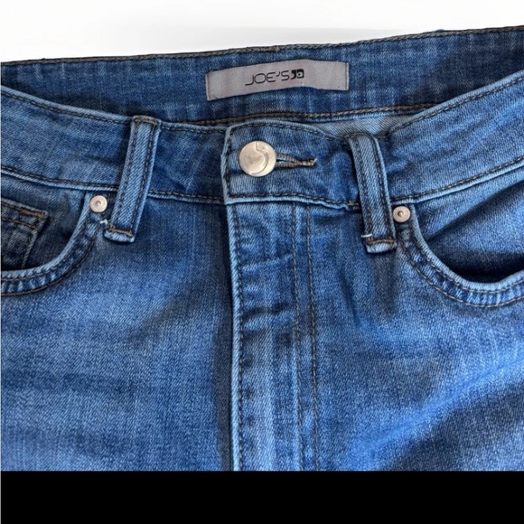 Joe's Jeans Classic Blue Jeans Denim - Picture 2 of 5